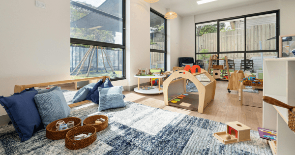 LES RÉGLEMENTATIONS EN CRÈCHE