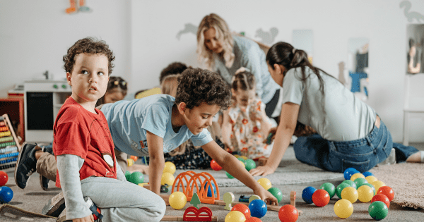 OPTIMISER LA GESTION DE PLANNING EN CRÈCHE : CONSEILS PRATIQUES POUR UNE ORGANISATION EFFICACE